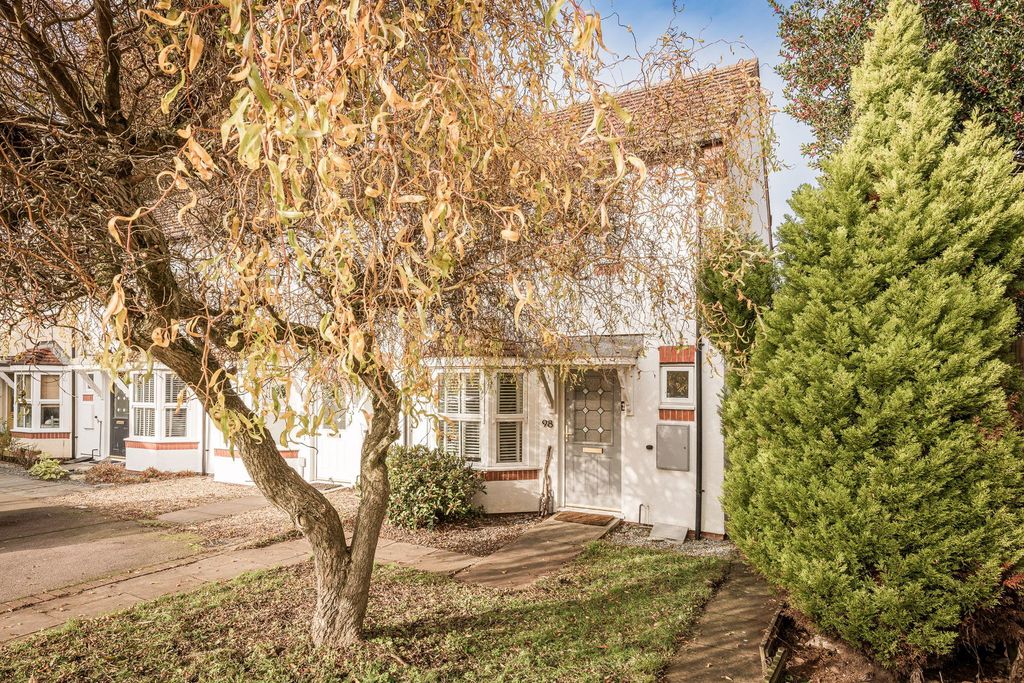 Property photo 3 of 26