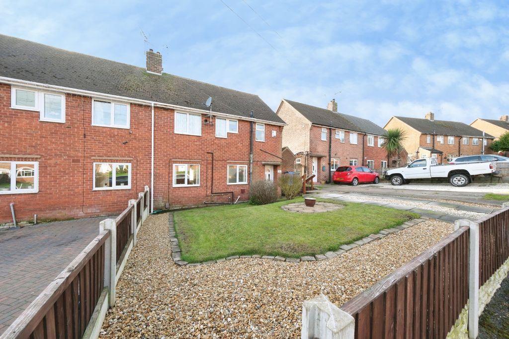 Property photo 2 of 15