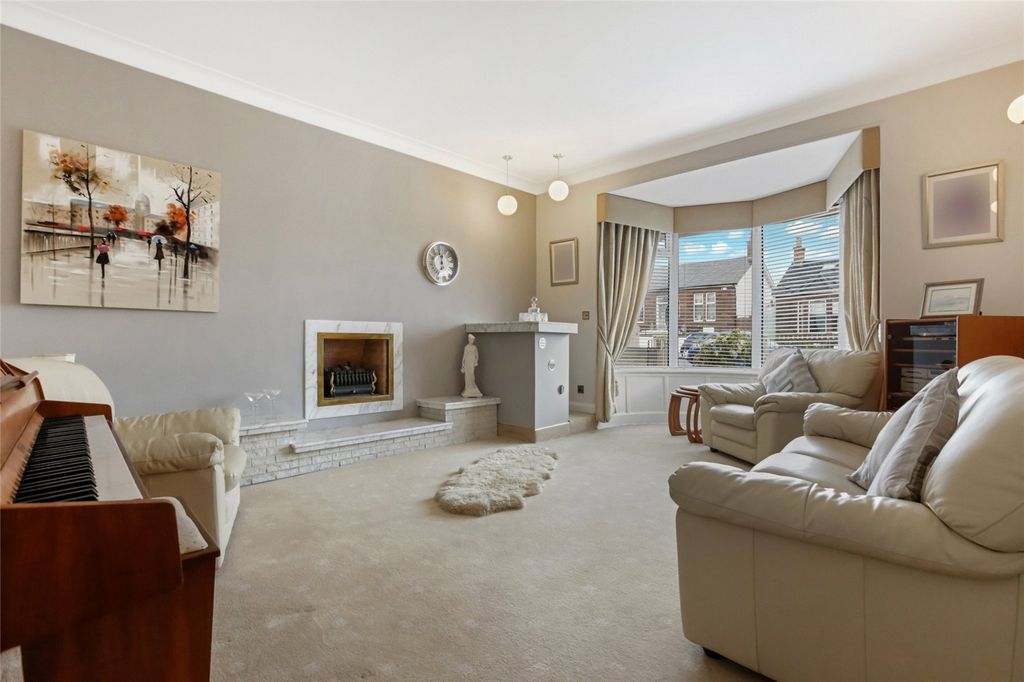 Property photo 3 of 21 Picture No. 03