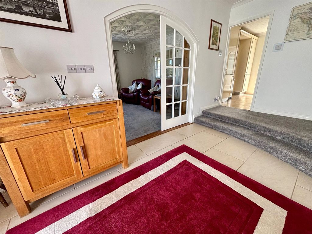 Additional image 7 of 3 bed bungalow for salePriory Lodge Close, Milford Haven, Pembrokeshire SA73