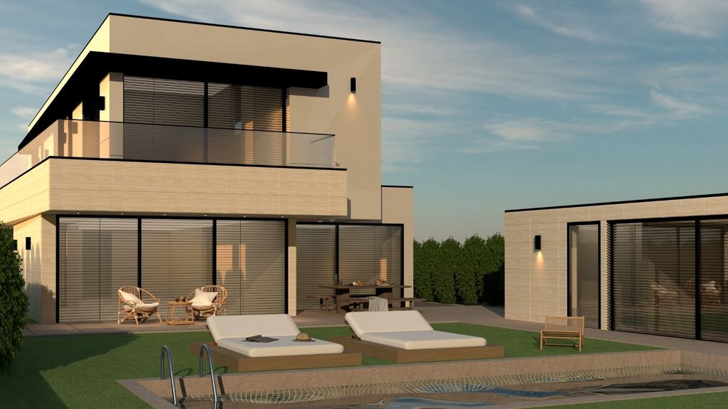 Property photo 2 of 18