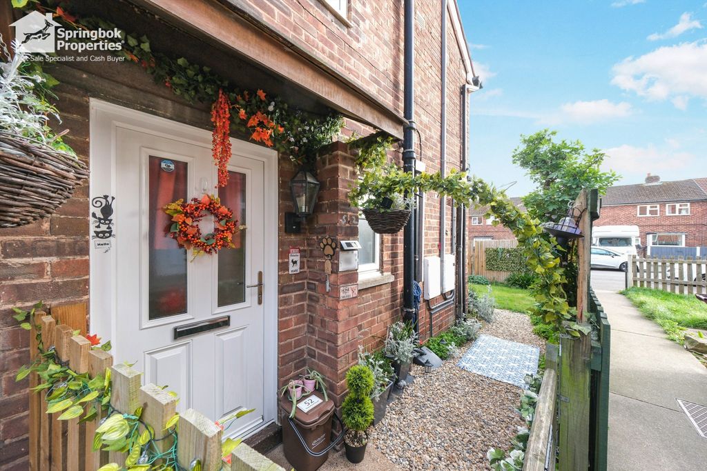 Property photo 1 of 13 Front View