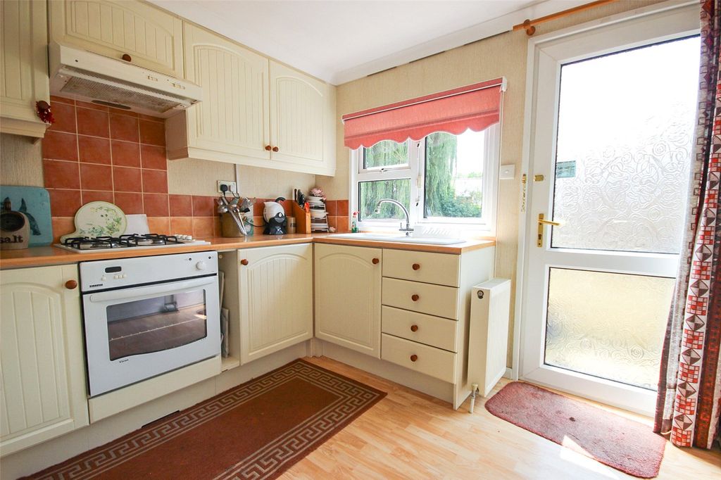 Property photo 3 of 15 Picture No. 24