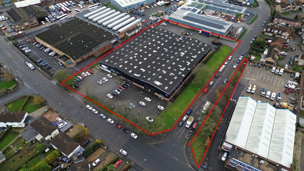 Property photo 2 of 12 Photo 1