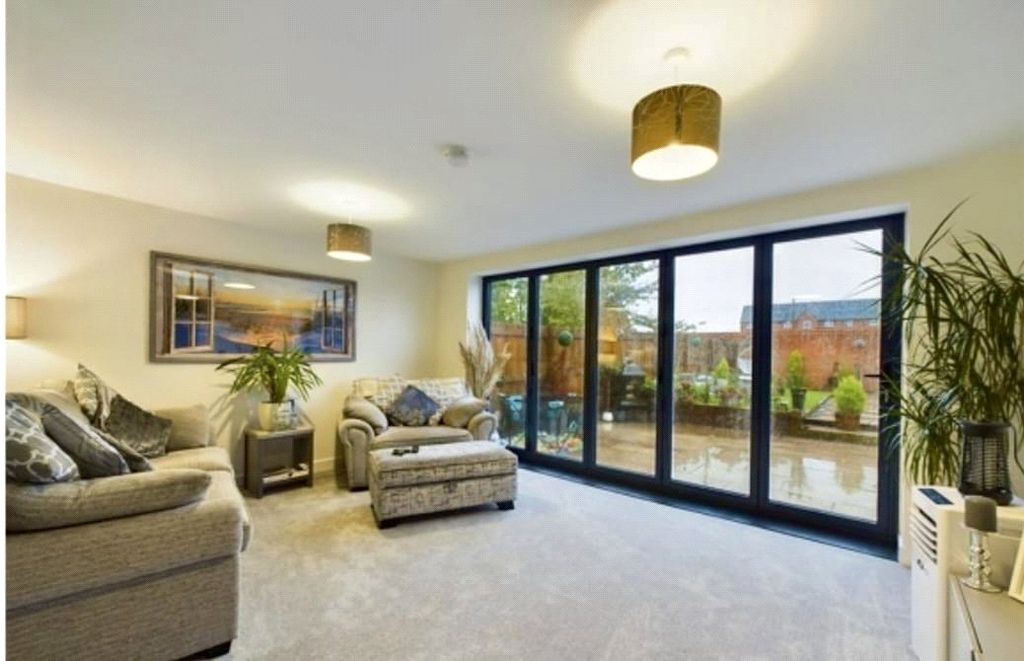 Property photo 3 of 26 Picture No. 24