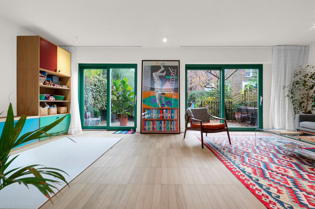 Property photo 3 of 29