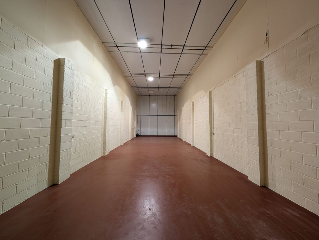 Property photo 2 of 5