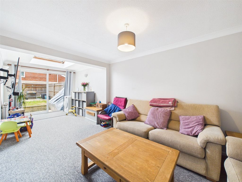 Property photo 3 of 17 Picture No. 06
