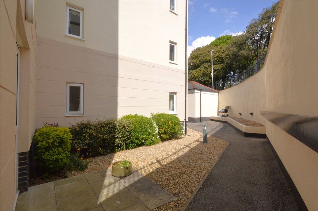 Property photo 3 of 9 Picture No. 08