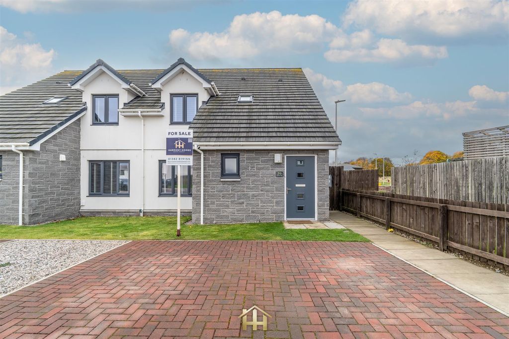 Property photo 1 of 28 29 Castleview Pl 031125 Edit (34 Of 35).Jpg