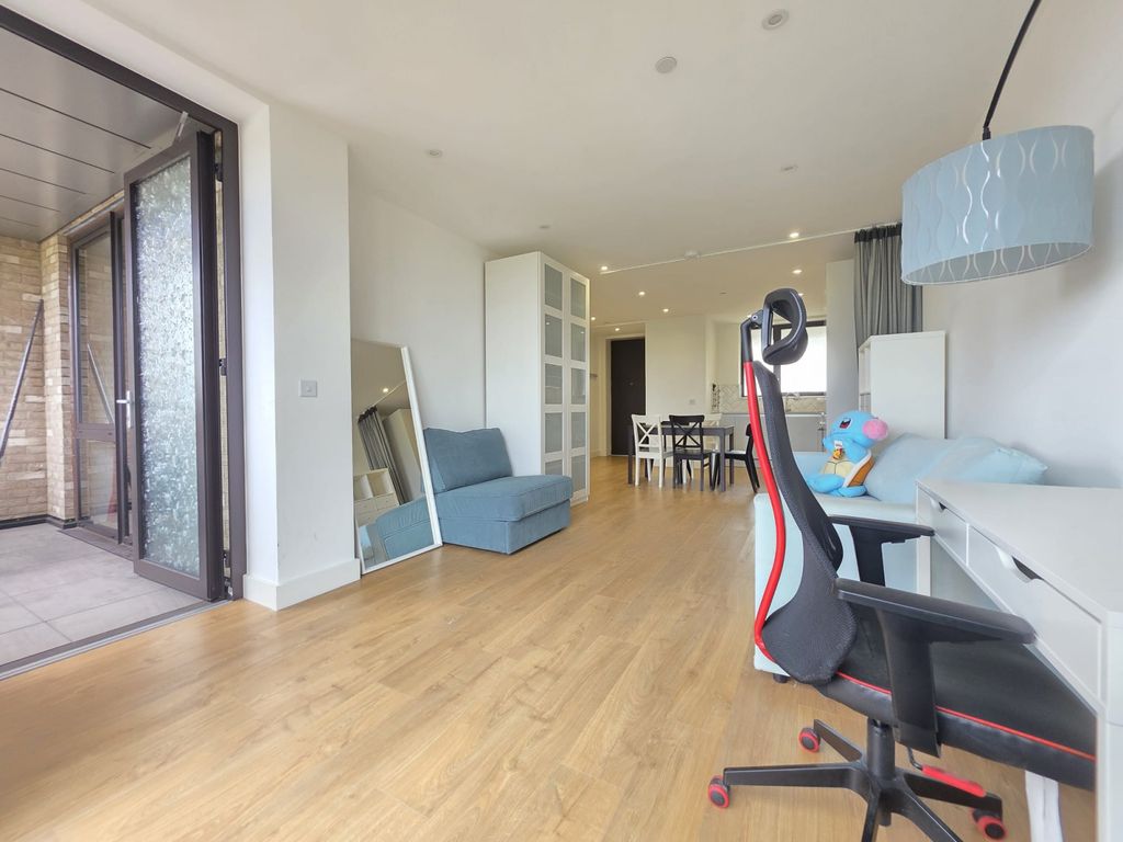 Property photo 2 of 10 Gallery