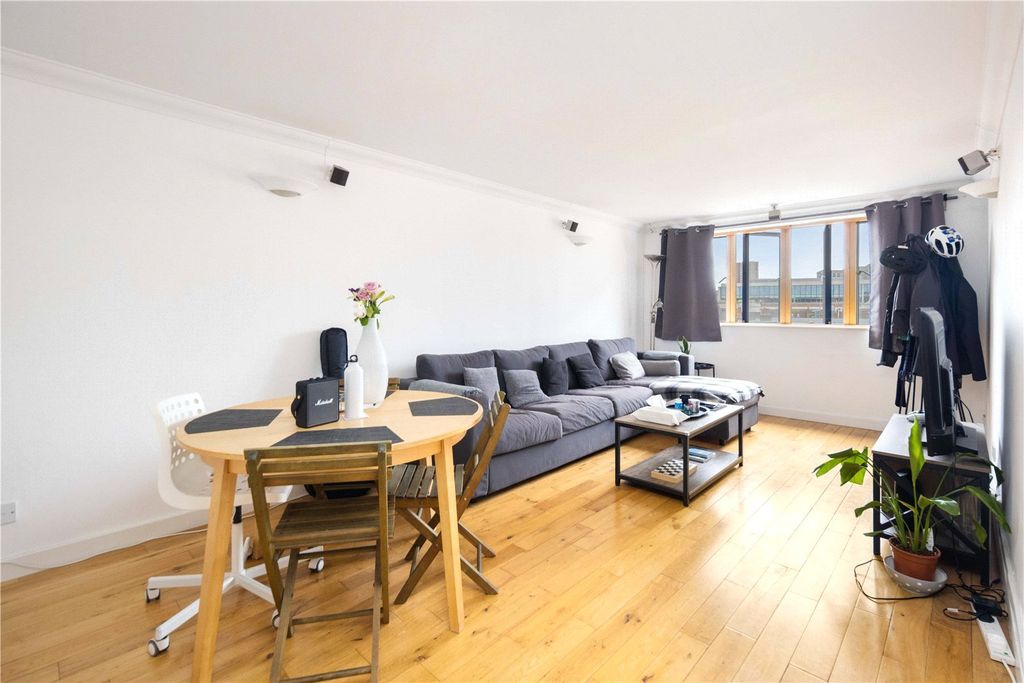 Property photo 2 of 8 Open Plan Living