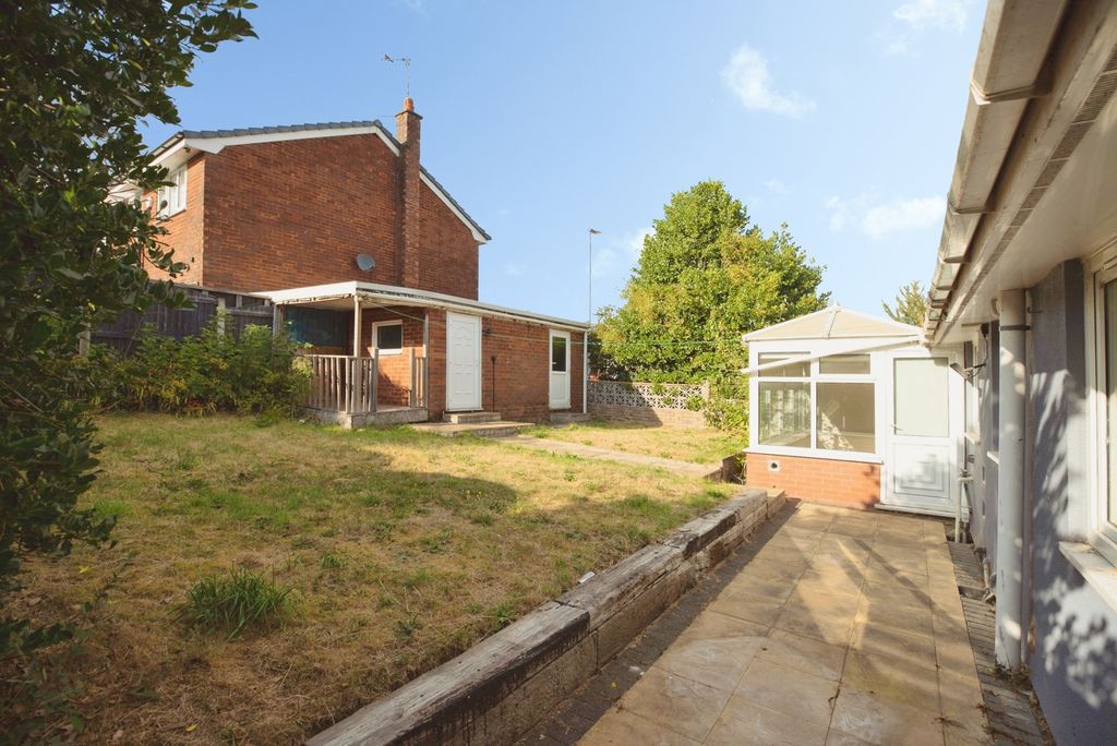 Property photo 2 of 17 Pbox-Img.Jpg