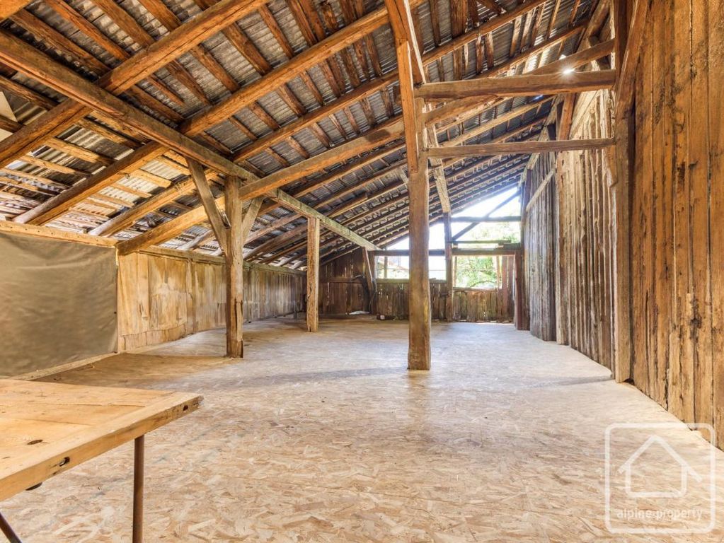 Property photo 2 of 29