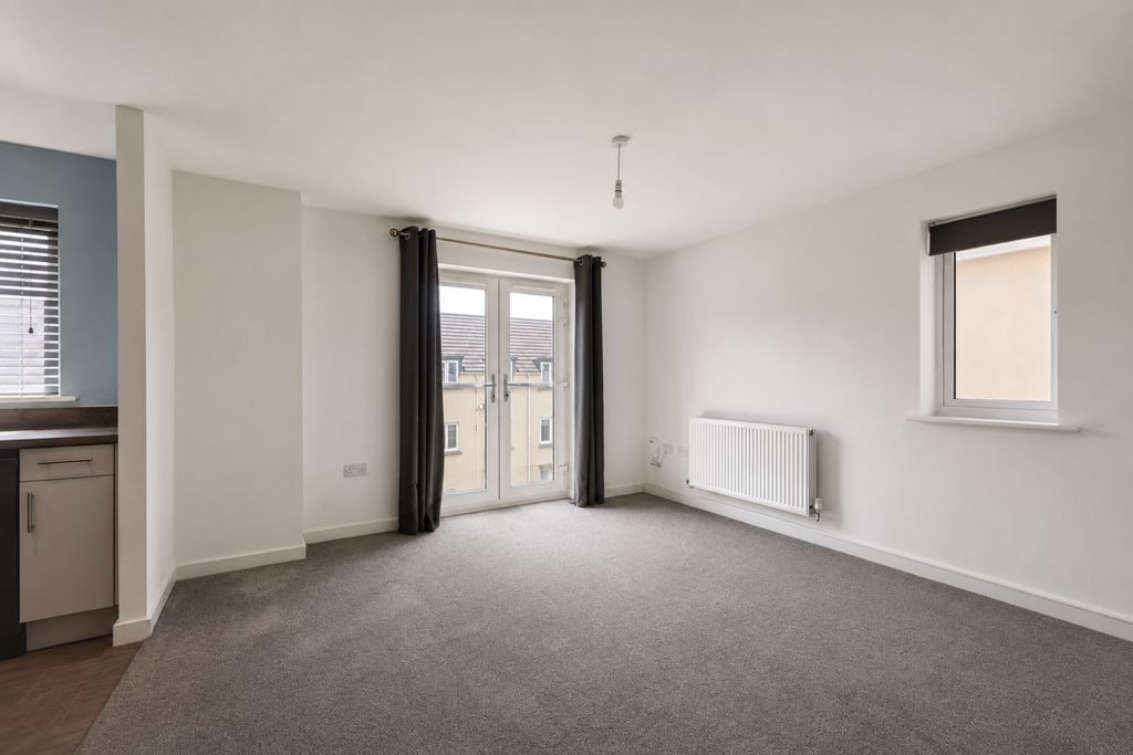 Property photo 3 of 9 F3287Fb7-Ede7-4CE1-A86E-914B9Faae8Bc