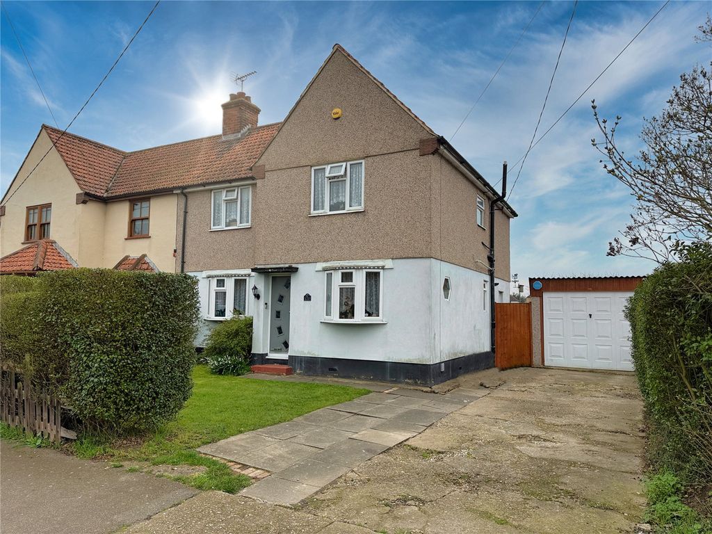 Property photo 1 of 17 Picture No. 14