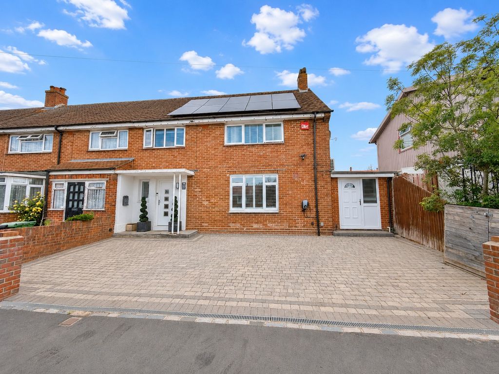 Property photo 1 of 30