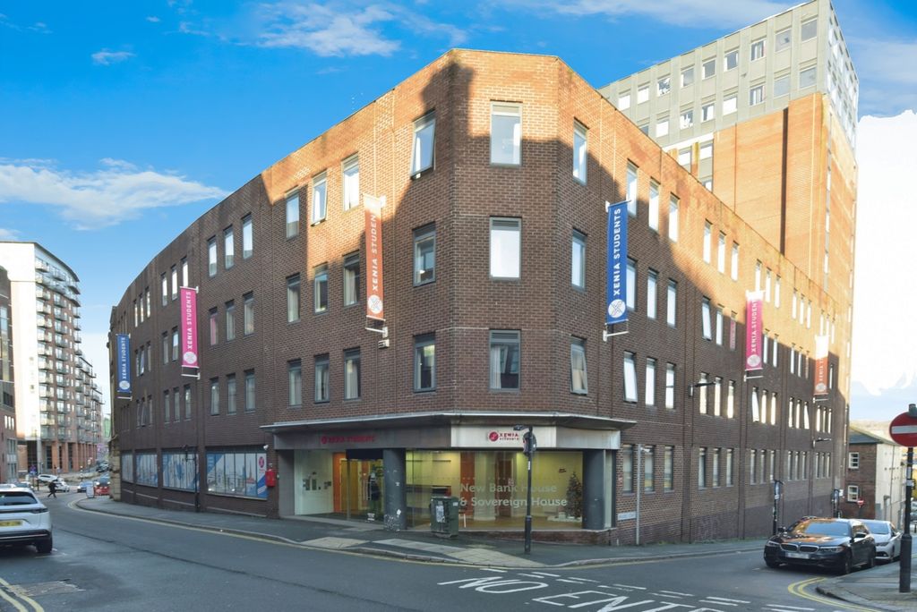 Property photo 1 of 8 Front