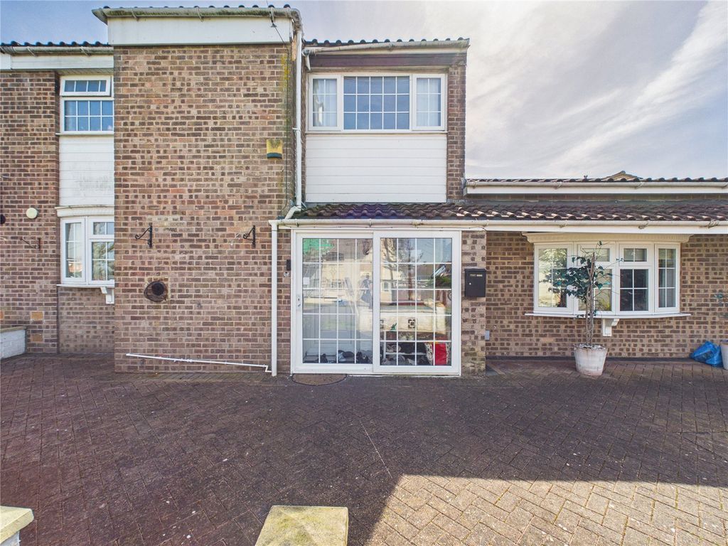 Property photo 2 of 27 Picture No. 09