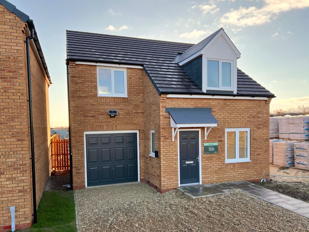Property photo 1 of 11 Plot 188
