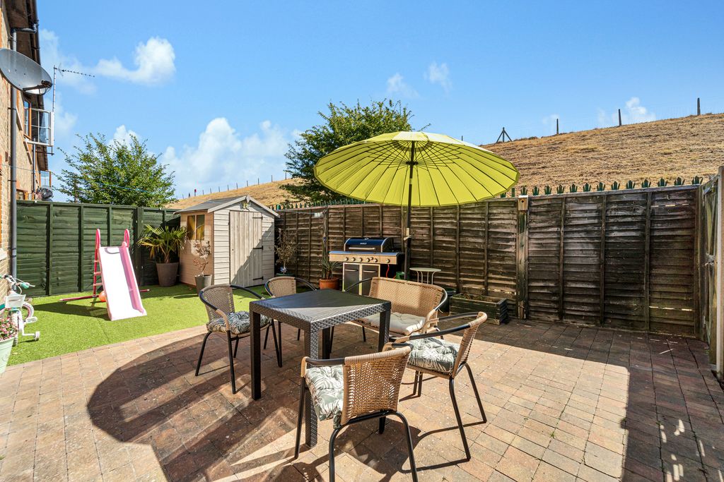 Property photo 3 of 14 Dsc08663