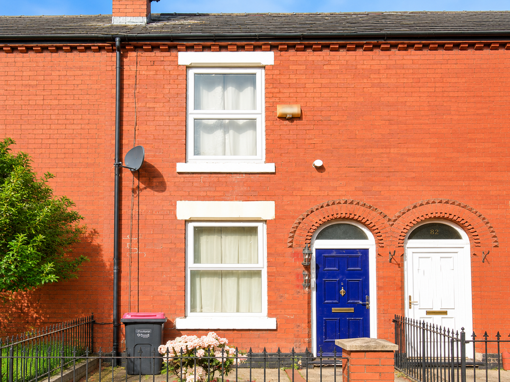 Property photo 1 of 8