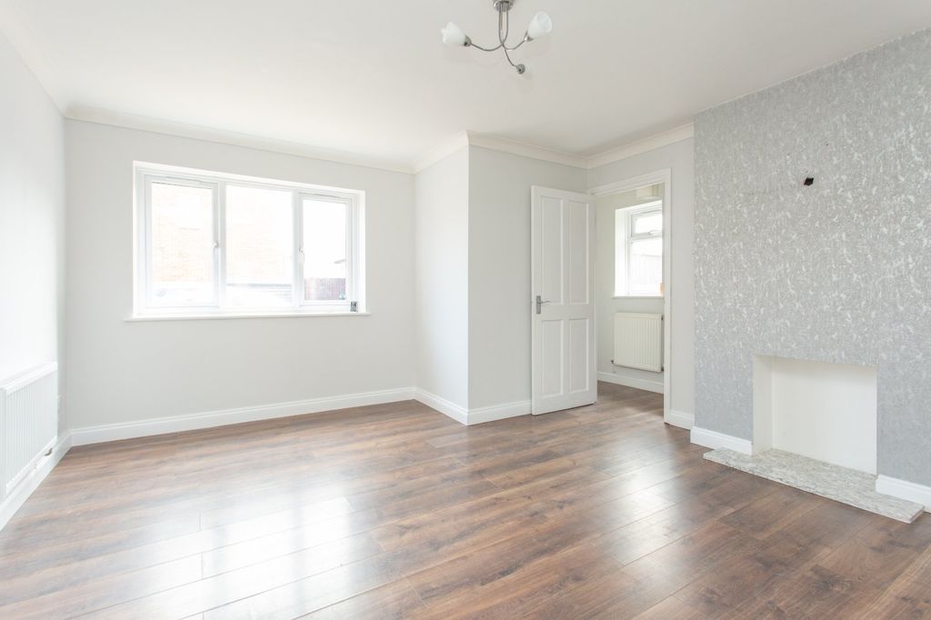 Property photo 2 of 14 Picture 2