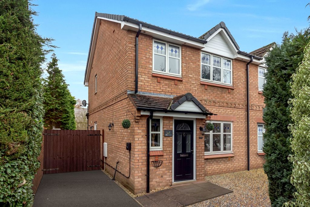 Property photo 1 of 23 Img_3398