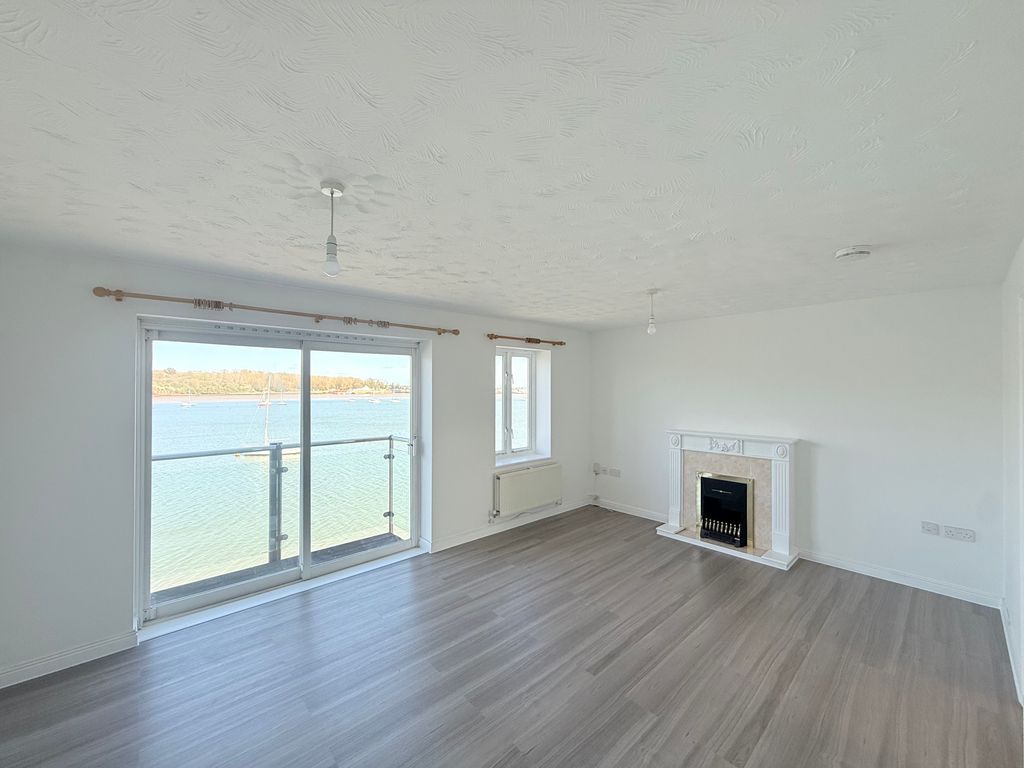 Property photo 2 of 8 Living Room