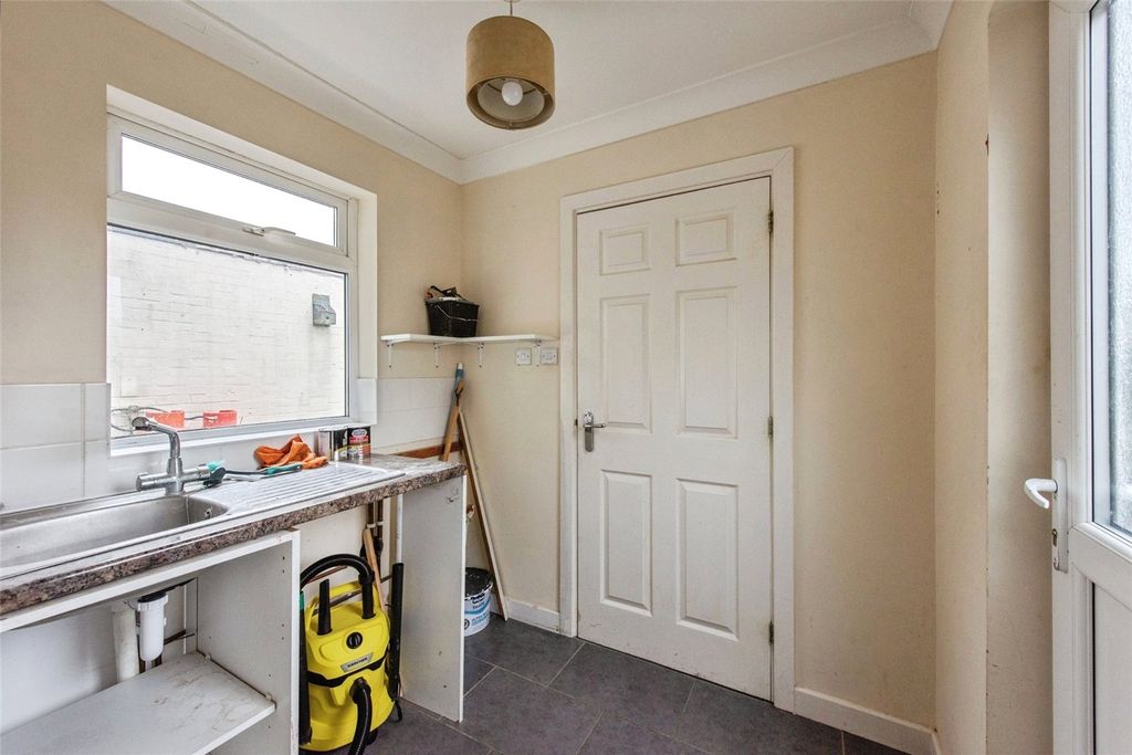 Property photo 3 of 17 Picture No. 03