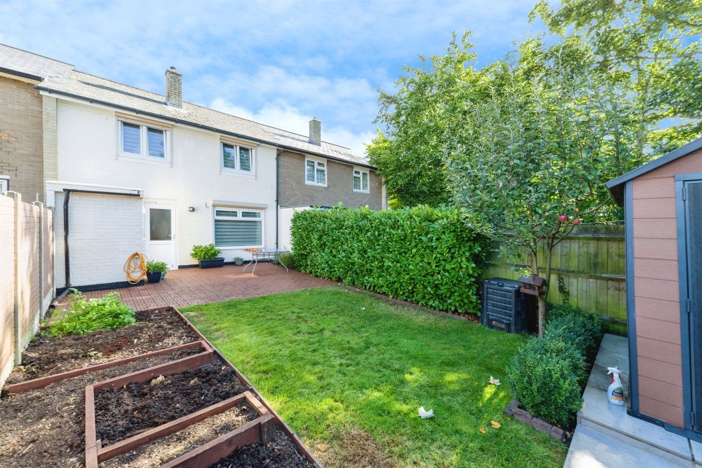 Property photo 2 of 17