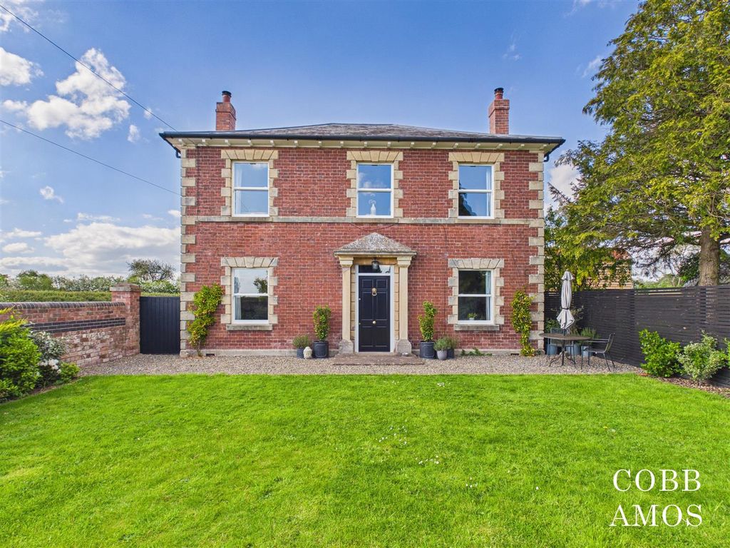 Property photo 1 of 44 Cam03722G0-Pr0108-Still074.Jpg