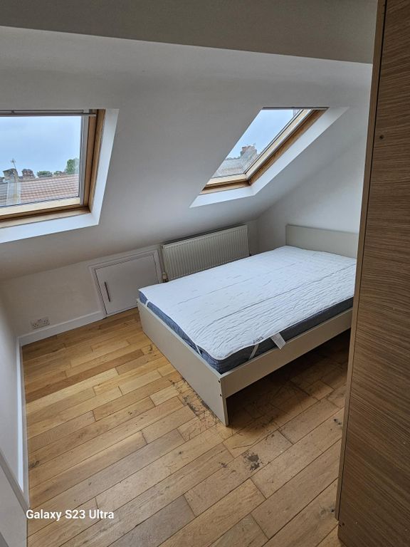 Property photo 3 of 7 Gallery