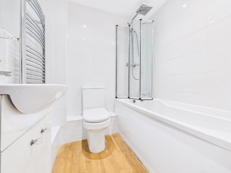 Property photo 3 of 8 Bathroom