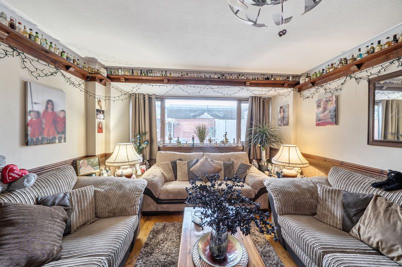 Property photo 2 of 11 Photo 11