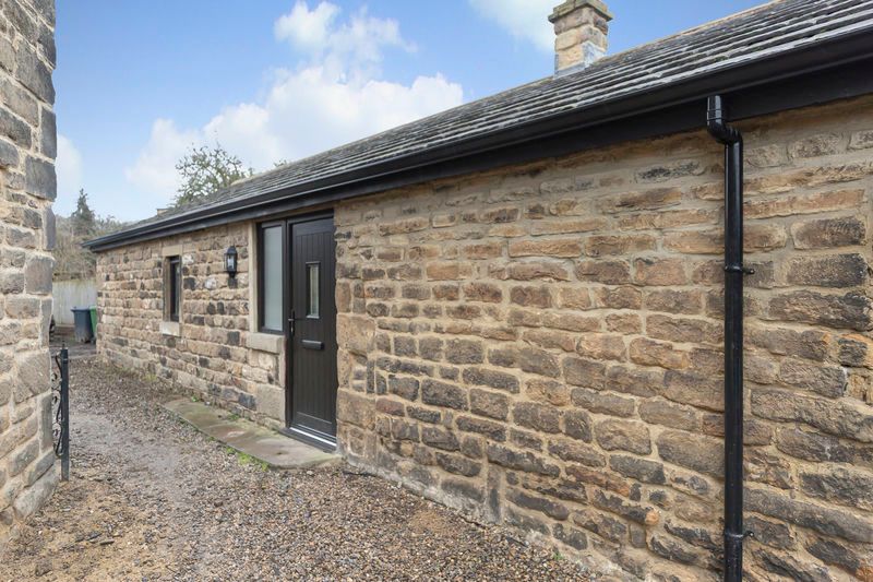 Property photo 2 of 19 Photo 23