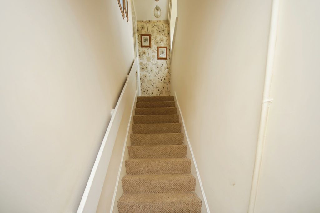 Property photo 2 of 18 Photo