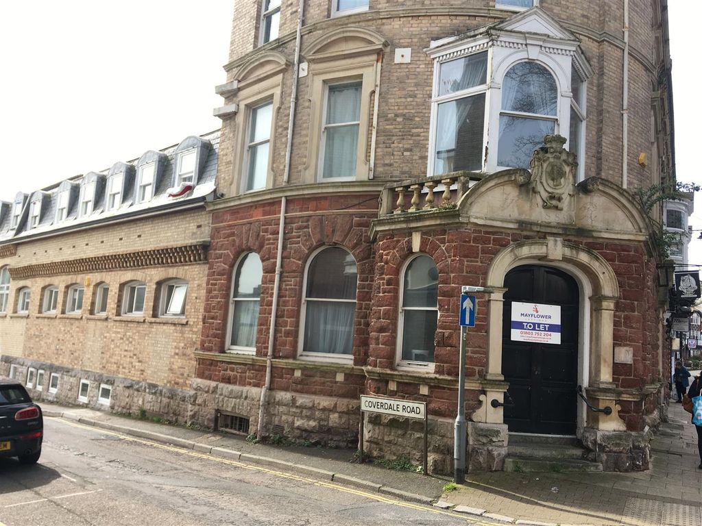 Property photo 1 of 1