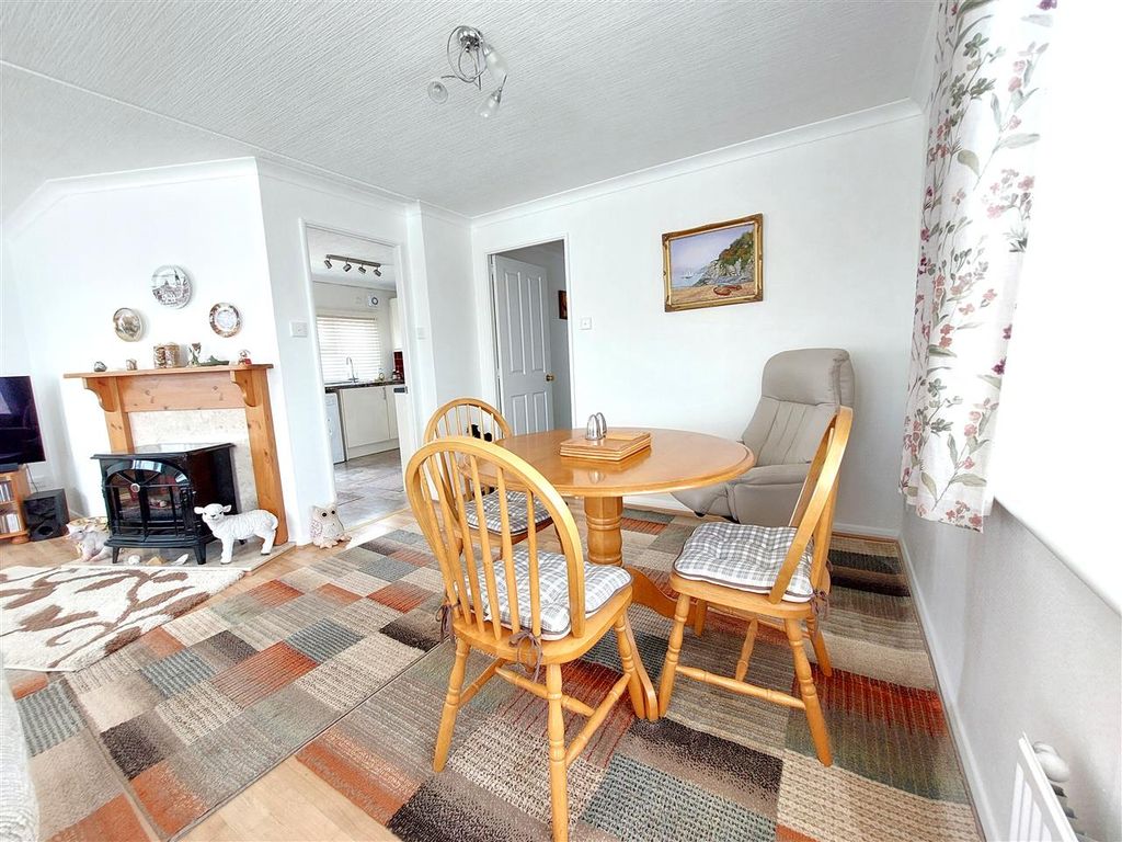 Property photo 3 of 12 Living Room