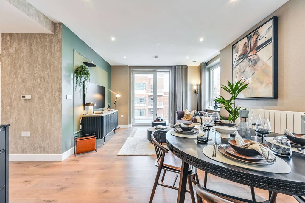 Property photo 2 of 15