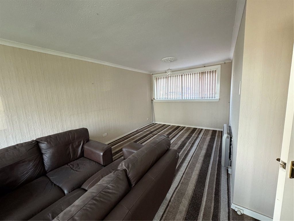 Property photo 3 of 8 Picture No. 07