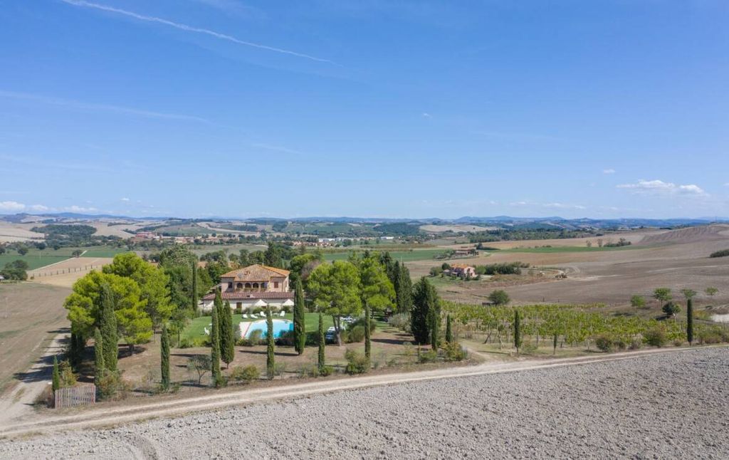 Property photo 3 of 30