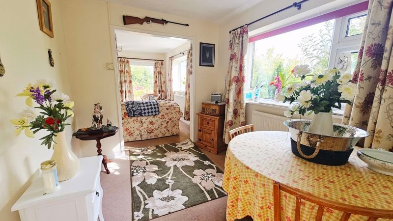 Property photo 3 of 22 Photo 12