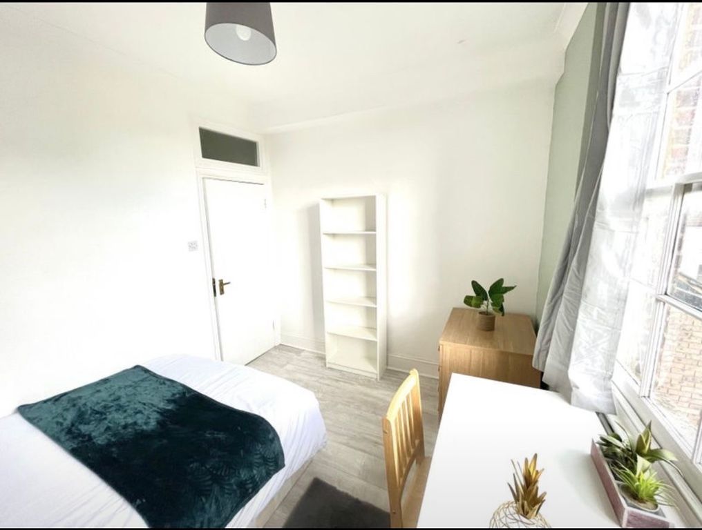 Property photo 3 of 7