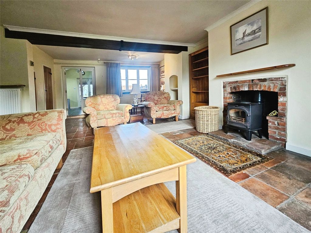 Property photo 3 of 27 Picture No. 13