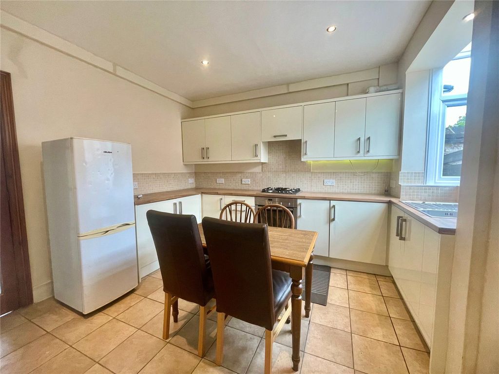 Property photo 2 of 11 Kitchen Diner