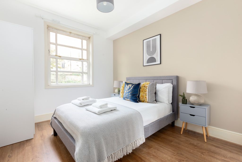 Property photo 3 of 19 Bedroom