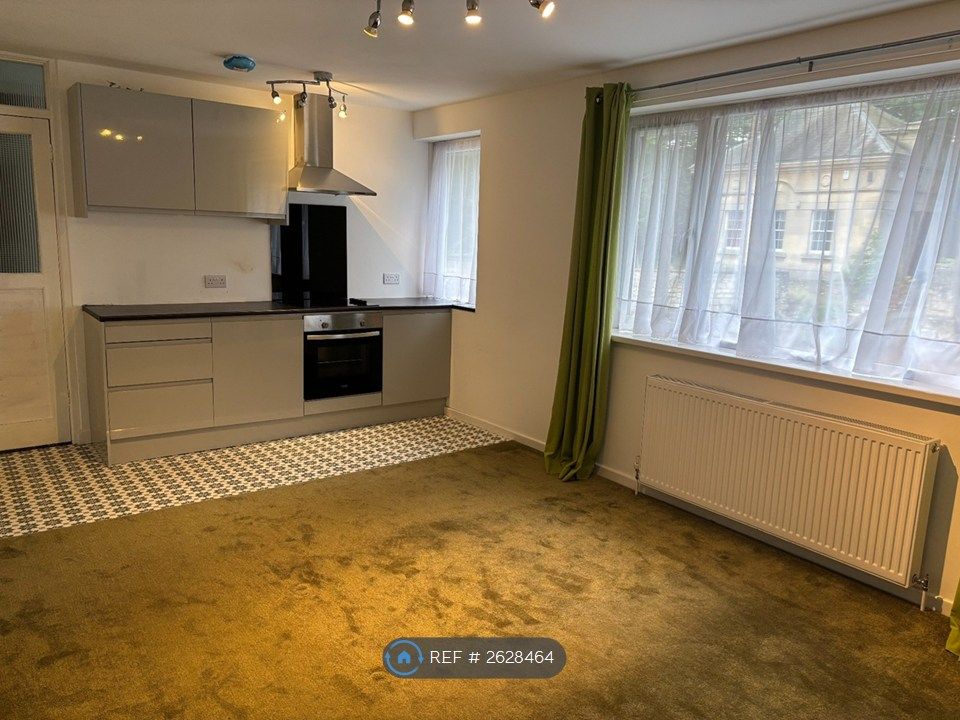 Property photo 1 of 11 Open Plan Living