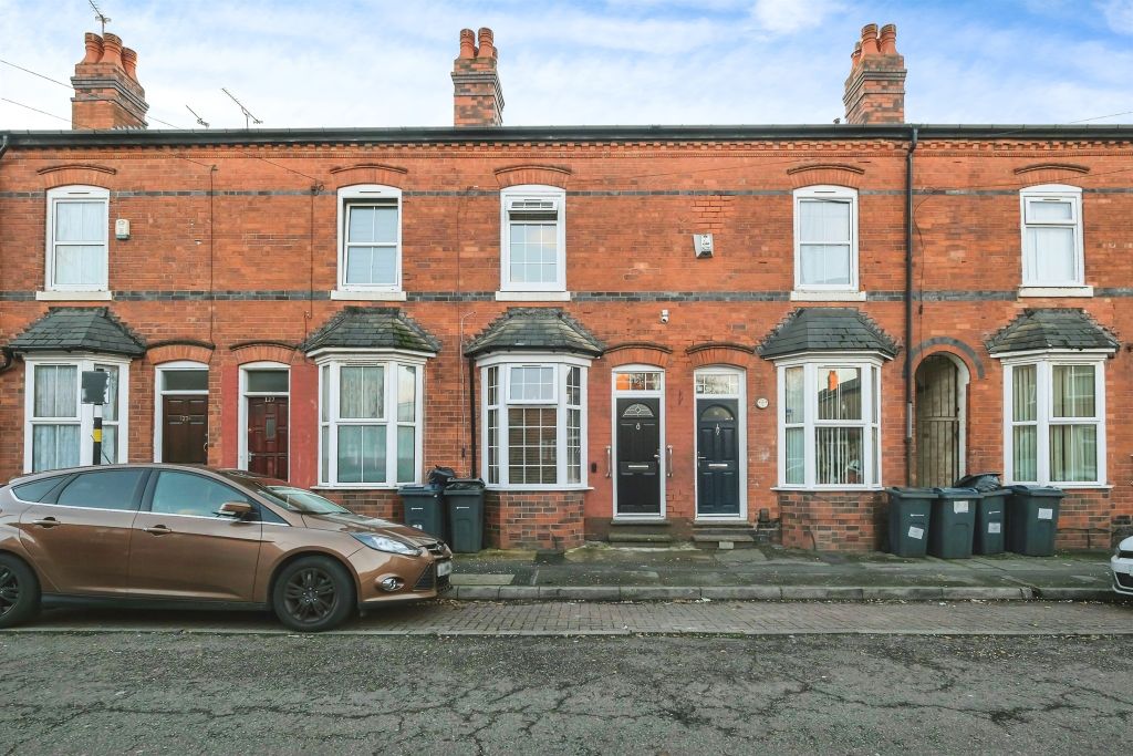 Property photo 1 of 17