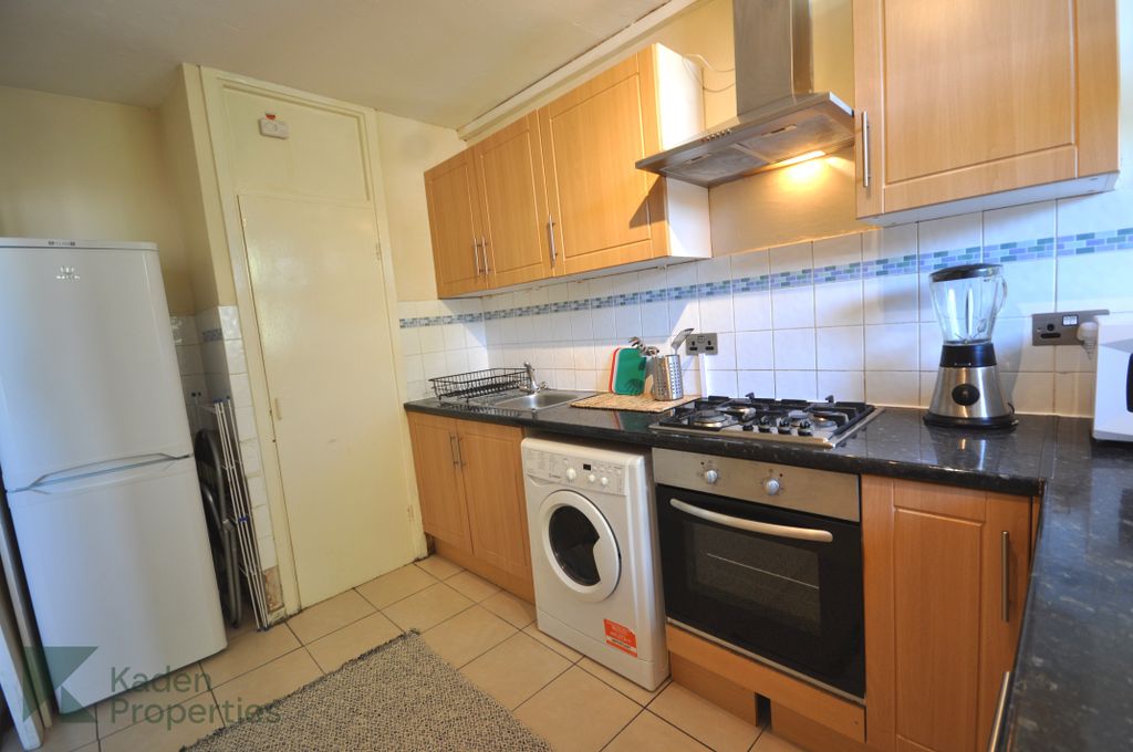 Property photo 3 of 22